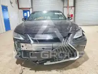 2023 Lexus ES350 photo