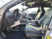 2023 Lexus IS фото