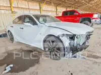 2023 Lexus IS photo