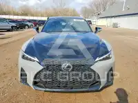 2023 Lexus IS photo