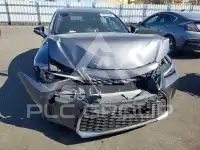 2023 Lexus IS фото