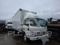 2023 Isuzu NPR фото