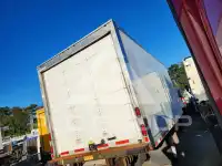 2023 Isuzu NPR фото