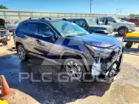 2023 Toyota RAV4 фото