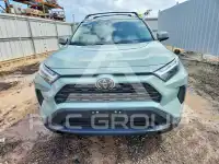 2023 Toyota RAV4 фото