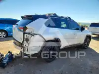 2023 Toyota RAV4 фото