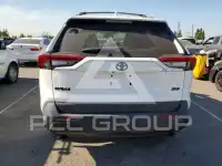 2023 Toyota RAV4 фото