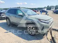 2023 Toyota RAV4 фото