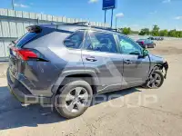 2023 Toyota RAV4 фото