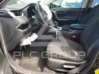 2023 Toyota RAV4 фото