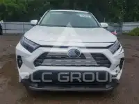 2023 Toyota RAV4 фото