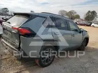 2023 Toyota RAV4 фото