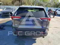2023 Toyota RAV4 фото
