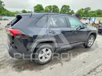 2023 Toyota RAV4 фото