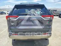 2023 Toyota RAV4 фото