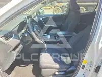 2023 Toyota RAV4 фото