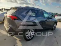 2023 Toyota RAV4 фото