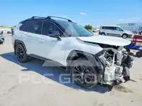 2023 Toyota RAV4 фото