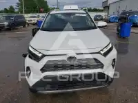 2023 Toyota RAV4 фото