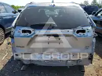 2023 Toyota RAV4 фото