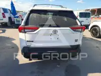 2023 Toyota RAV4 фото