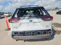 2023 Toyota RAV4 фото