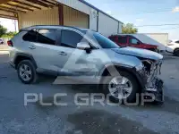2023 Toyota RAV4 фото