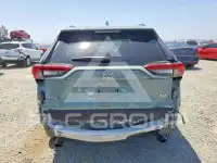 2023 Toyota RAV4 фото