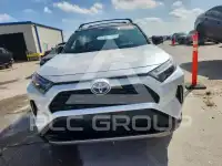 2023 Toyota RAV4 фото