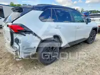 2023 Toyota RAV4 фото
