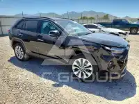 2023 Toyota RAV4 фото