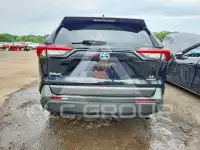 2023 Toyota RAV4 фото