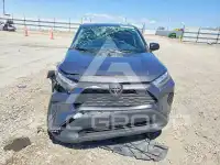 2023 Toyota RAV4 фото
