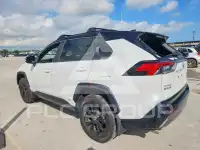 2023 Toyota RAV4 фото