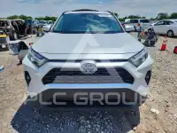 2023 Toyota RAV4 фото