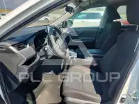 2023 Toyota RAV4 фото