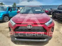 2023 Toyota RAV4 фото