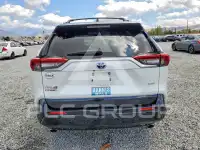 2023 Toyota RAV4 фото