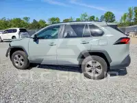 2023 Toyota RAV4 фото