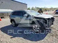 2023 Toyota RAV4 фото