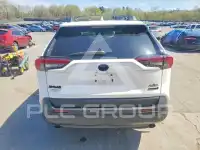 2023 Toyota RAV4 фото