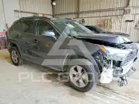 2023 Toyota RAV4 фото