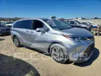 2023 Toyota SIENNA photo