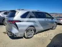2023 Toyota SIENNA photo