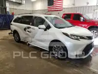 2023 Toyota SIENNA фото