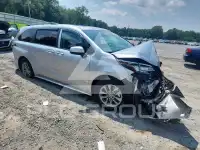 2023 Toyota SIENNA photo