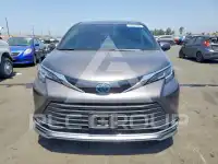 2023 Toyota SIENNA фото