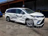 2023 Toyota SIENNA фото