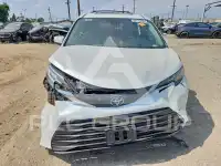 2023 Toyota SIENNA фото