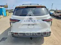 2023 Toyota SIENNA фото